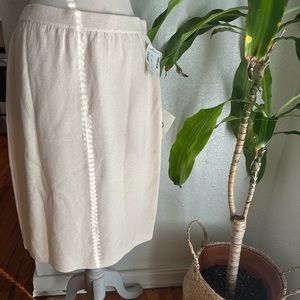 NWT St. John Basics Santana Wool Skirt